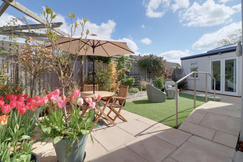 Property photo 2 of 27 Rear Garden