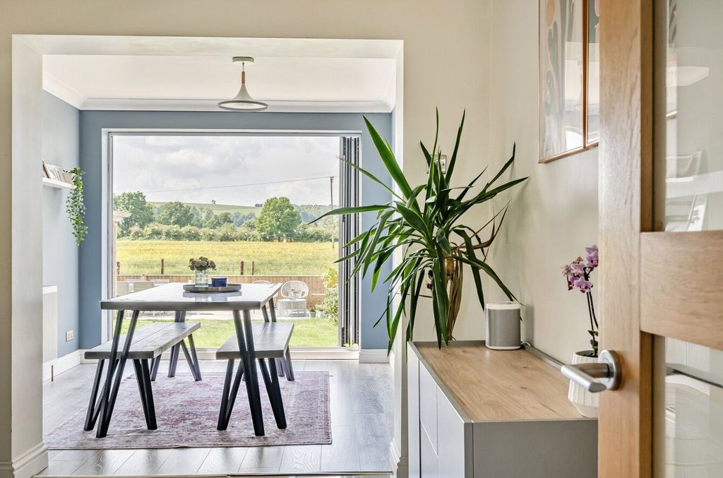 Property photo 3 of 17 Picture No. 05