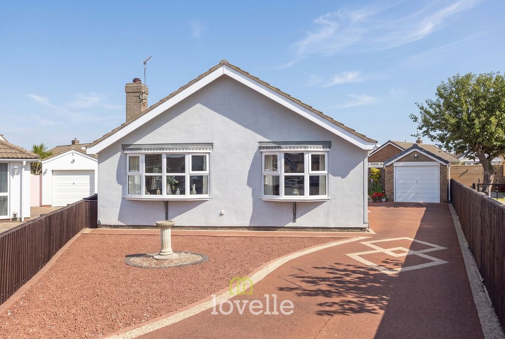 Property photo 1 of 31