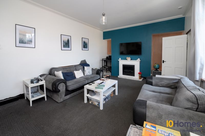 Property photo 2 of 9 Photo 14