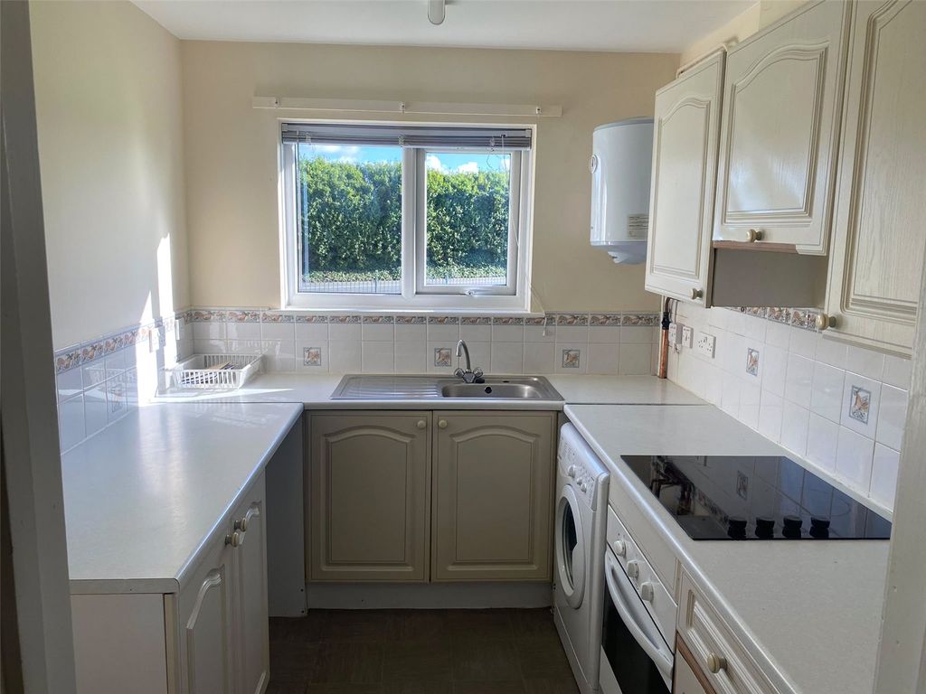 Property photo 2 of 6 Picture No. 08