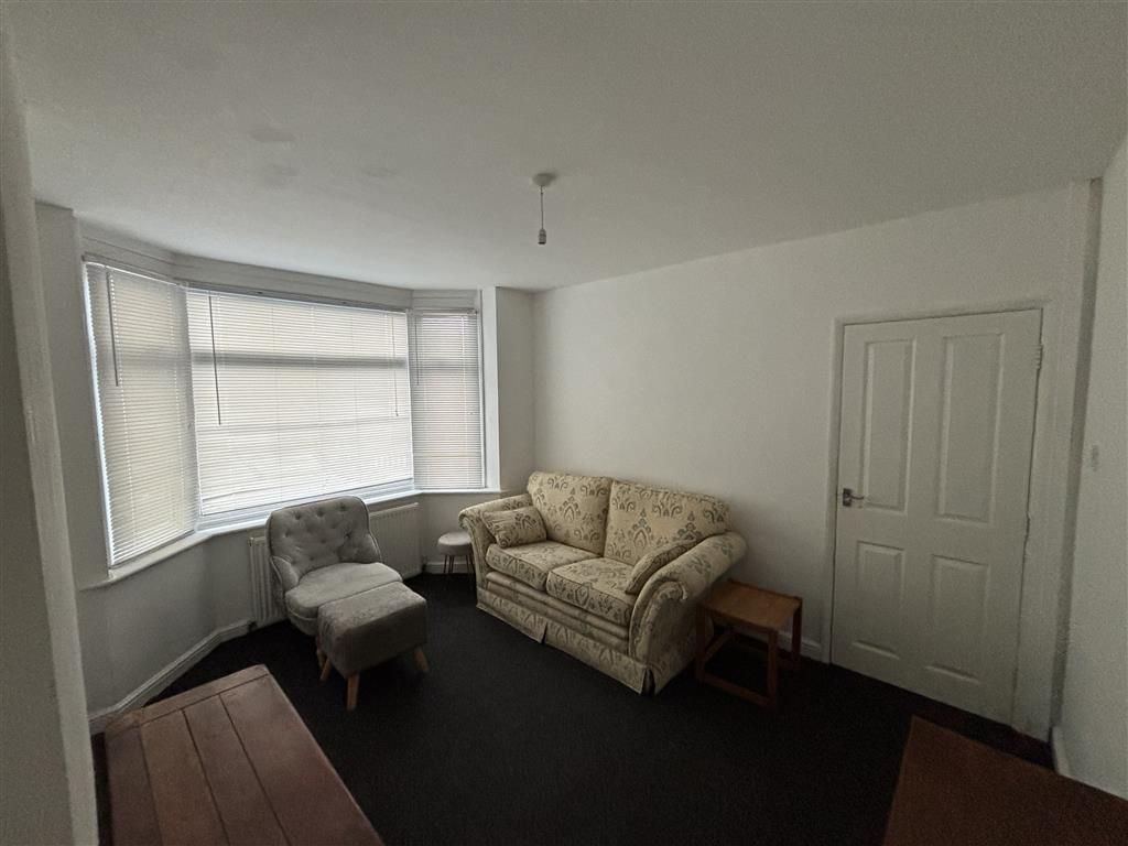 Property photo 2 of 15 Living Room