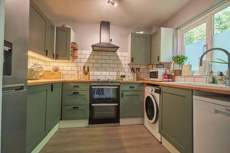Property photo 1 of 12 Kitchen