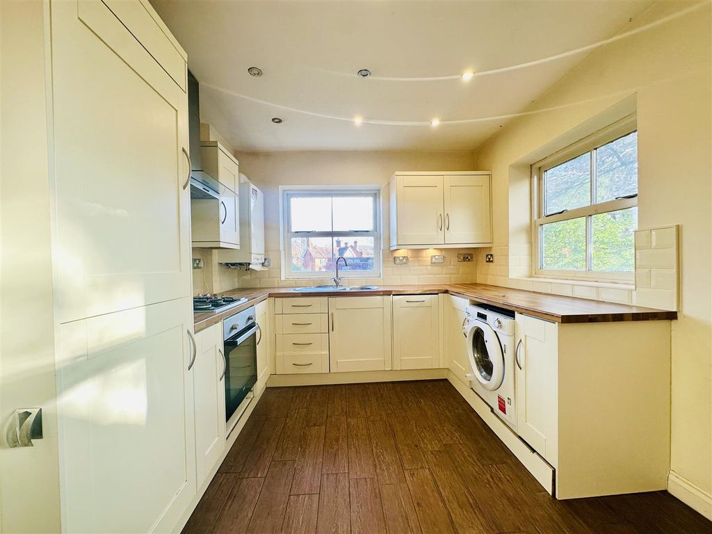 Property photo 1 of 9 Image00005.Jpeg