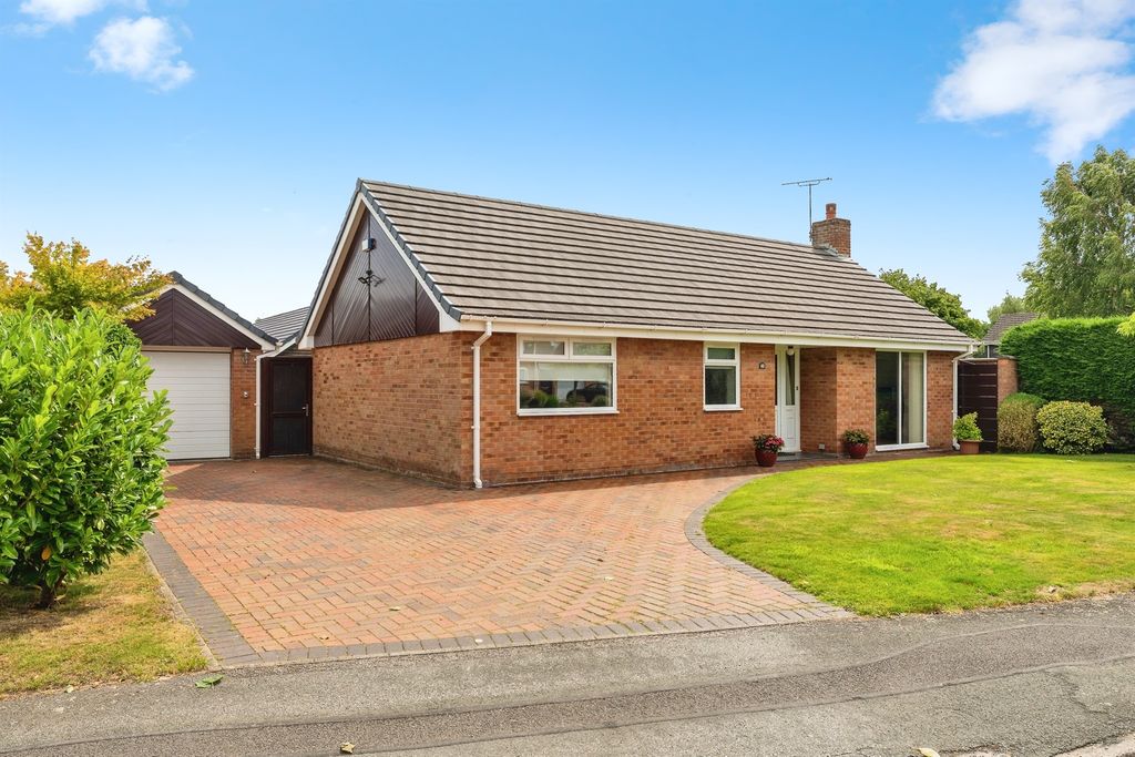 Property photo 1 of 20