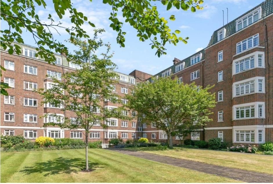 Property photo 2 of 11 Garden.Jpg