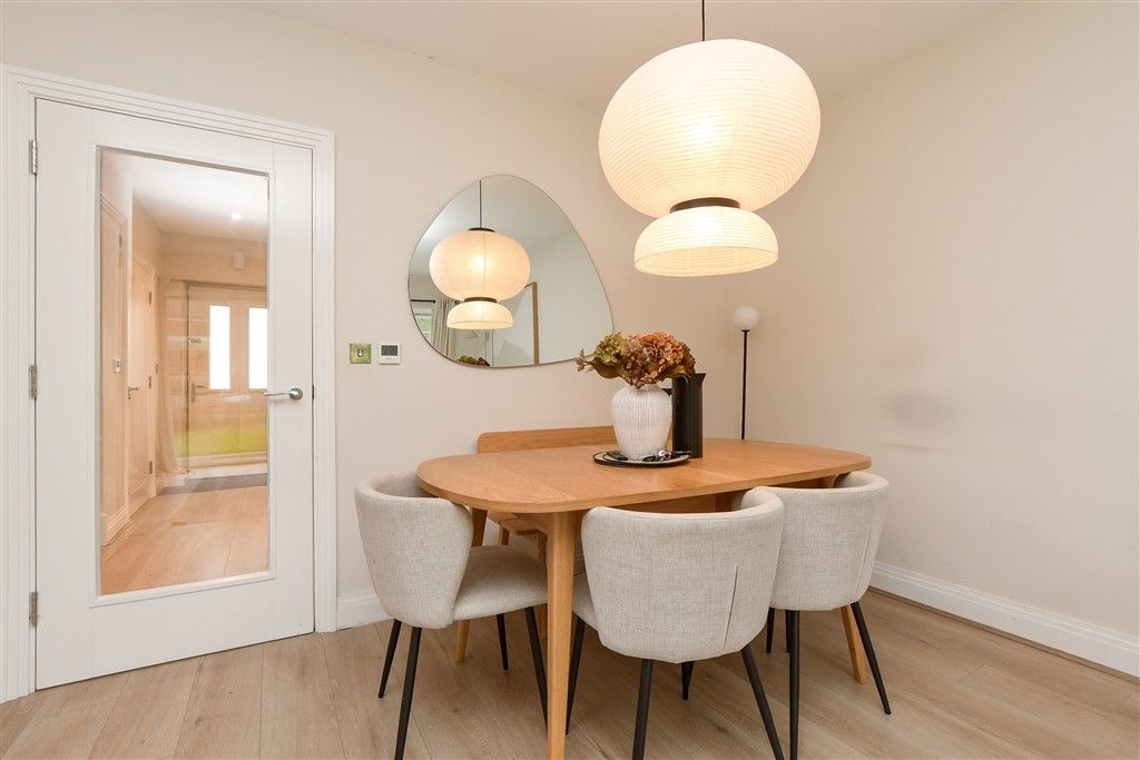 Property photo 1 of 12 Lounge/Dining Room