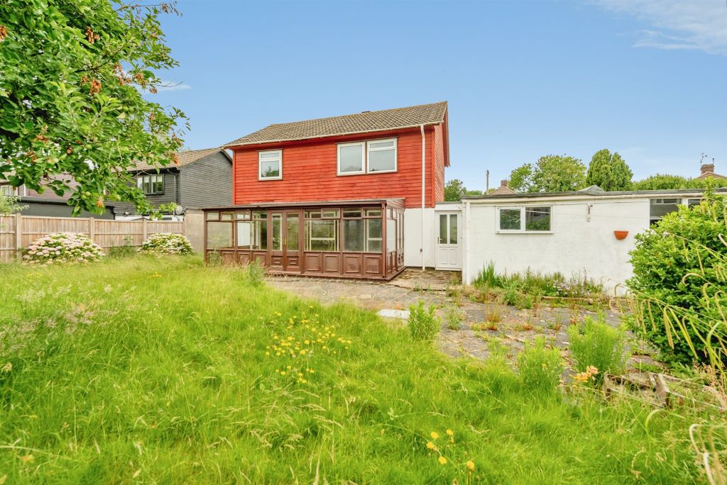 Property photo 1 of 18