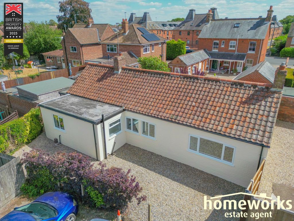 Property photo 1 of 23