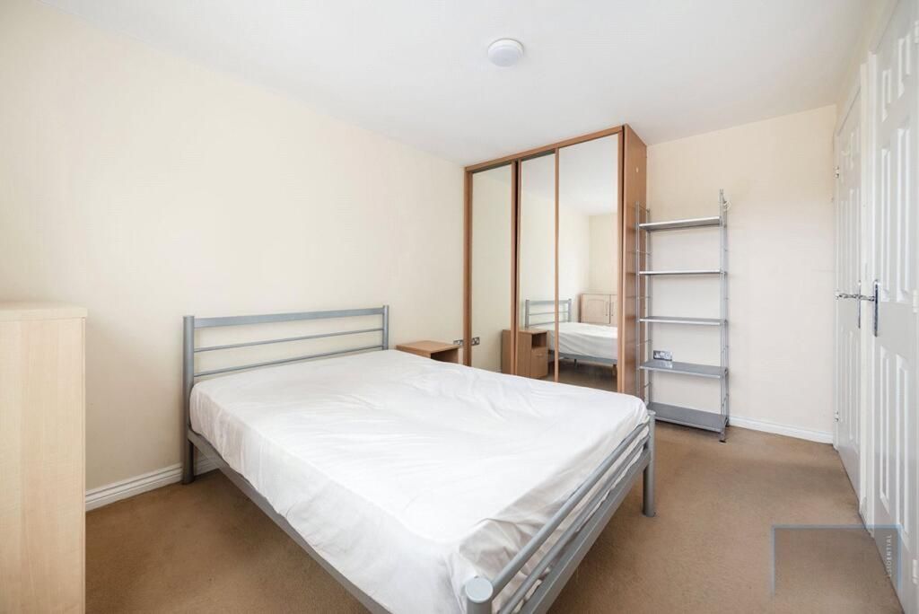 Property photo 3 of 9 5 Augusta Bedroom.Jpeg