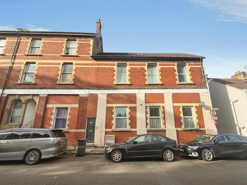 Property photo 1 of 5
