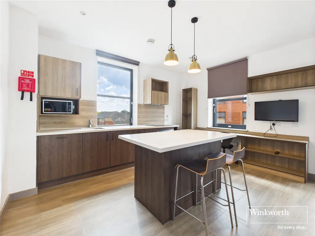 New Century Place, East Street, Reading, Berkshire RG1 - View 3