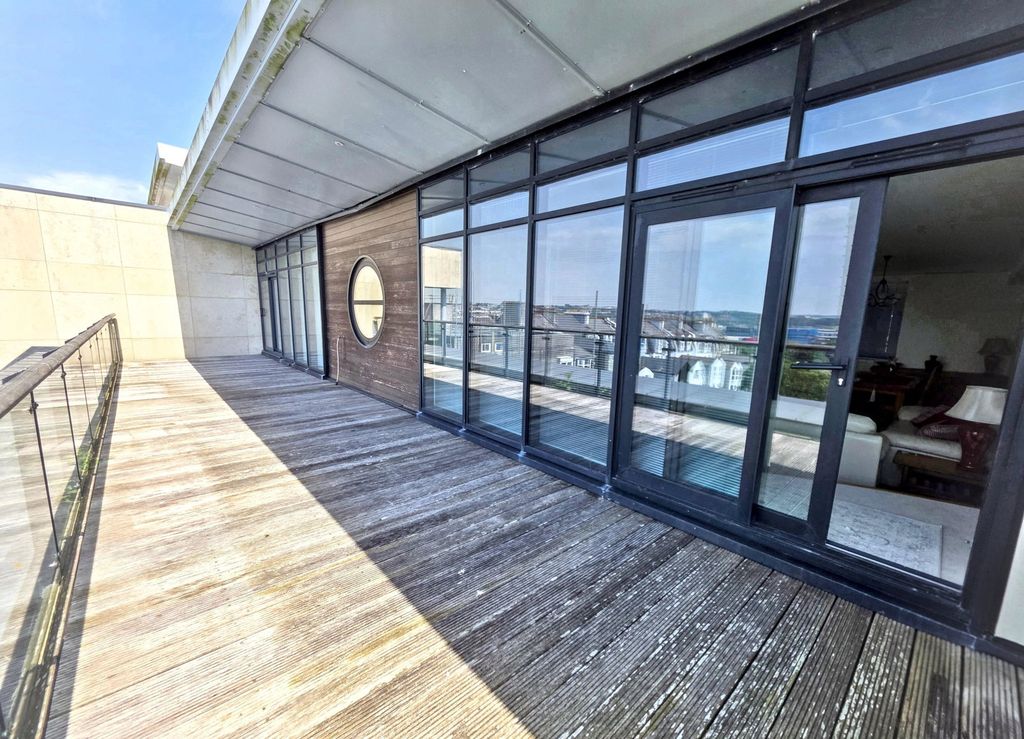 Additional image 11 of 3 bed flat for saleAzure West, Plymouth PL1