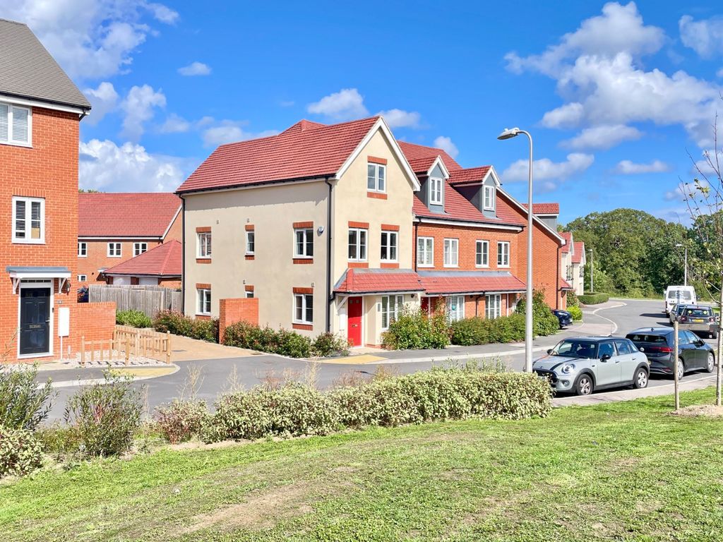 Property photo 1 of 21 3904741