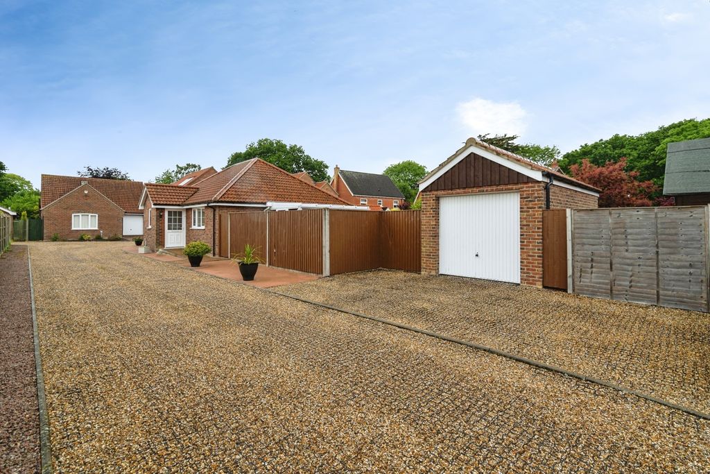 Property photo 1 of 18 Pbox-Img.Jpg