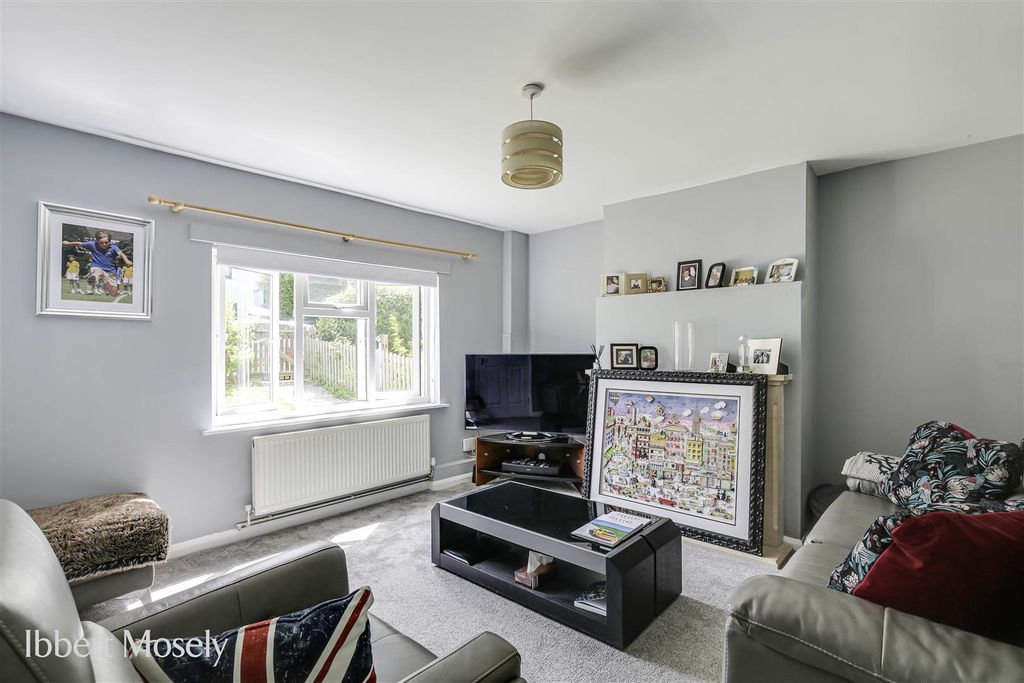Property photo 2 of 12 4.Jpg