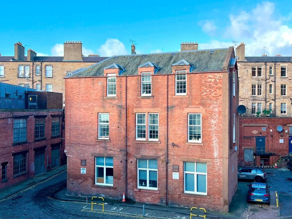 Property photo 2 of 10 Photo 2