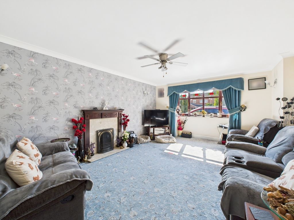 Property photo 3 of 39