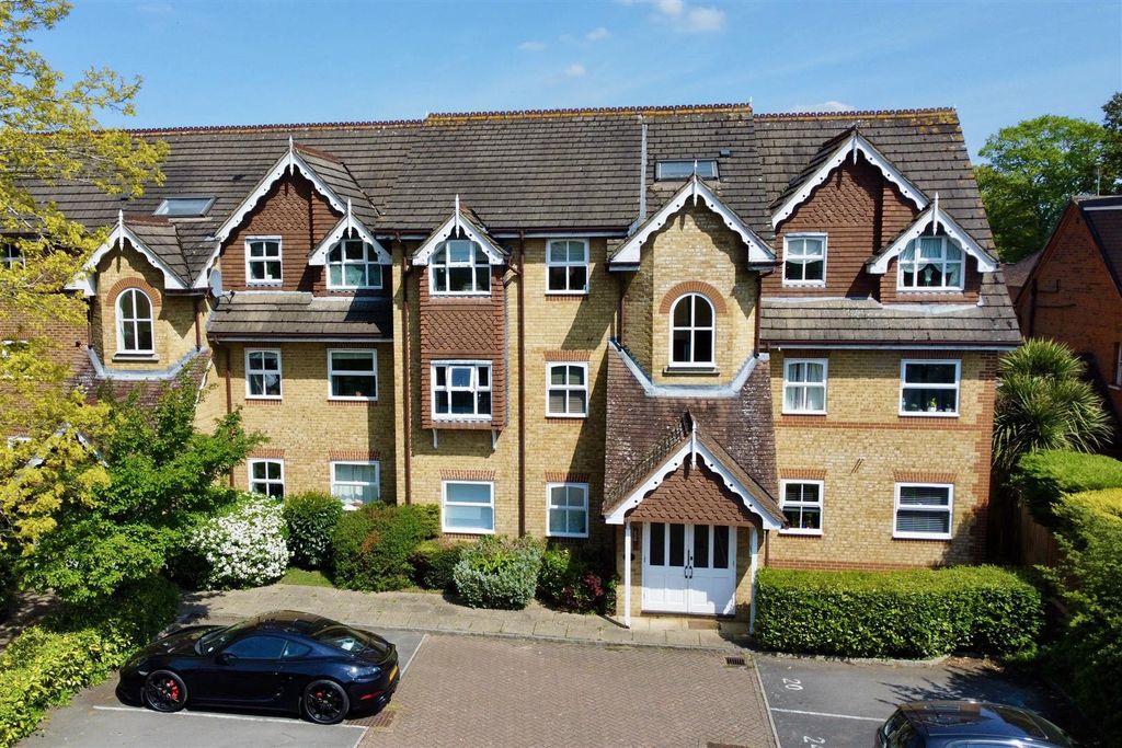 Property photo 1 of 10 Dji_Fly_20250428_132810_454_1745847413710_Photo_Op