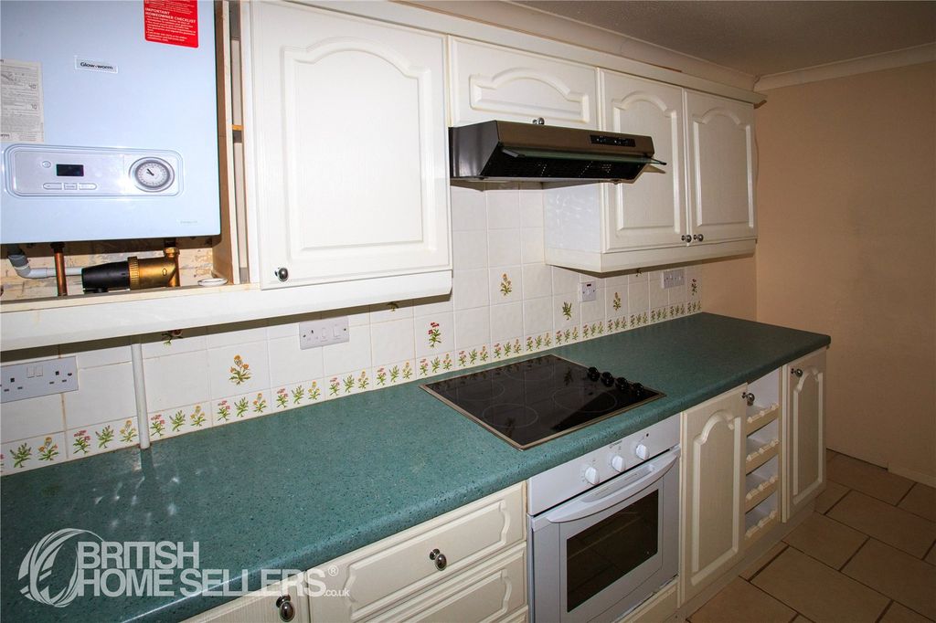 Property photo 3 of 15 Picture No. 11