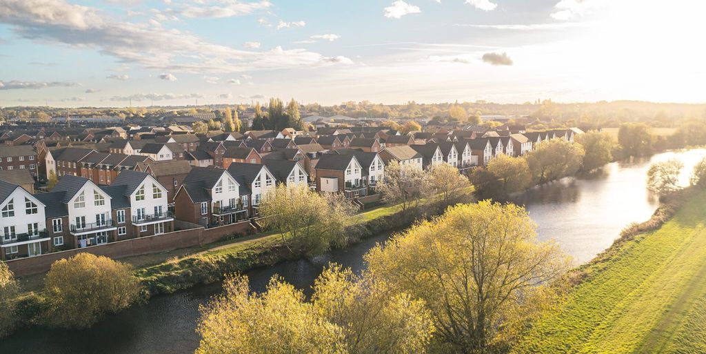 Property photo 2 of 20 Riverside Luxury Collection