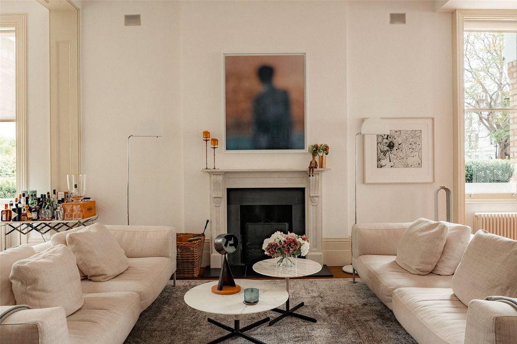 Property photo 2 of 12 Drawing Room