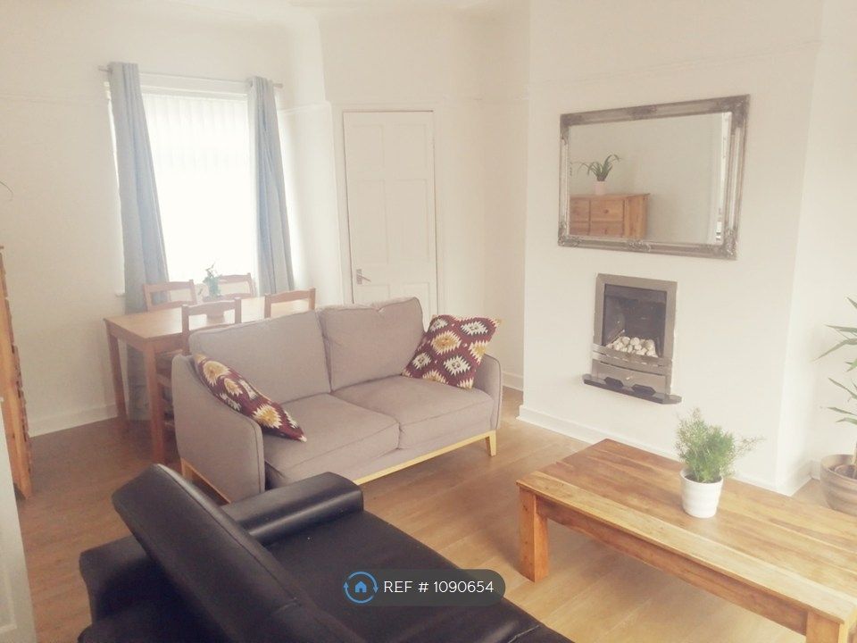 Property photo 3 of 8