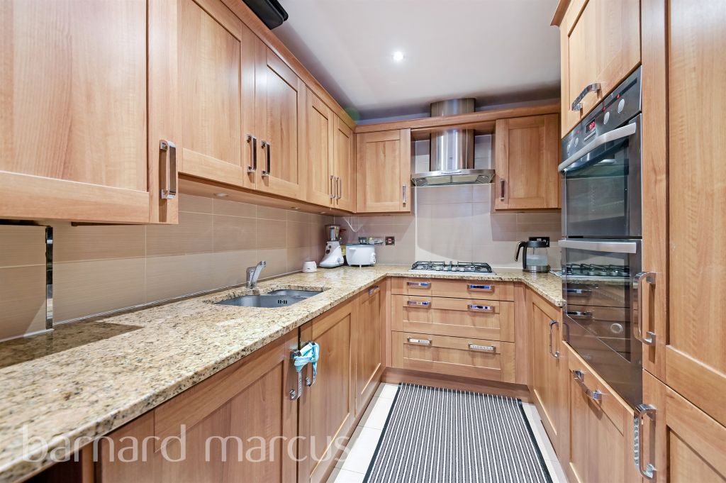 Property photo 3 of 9