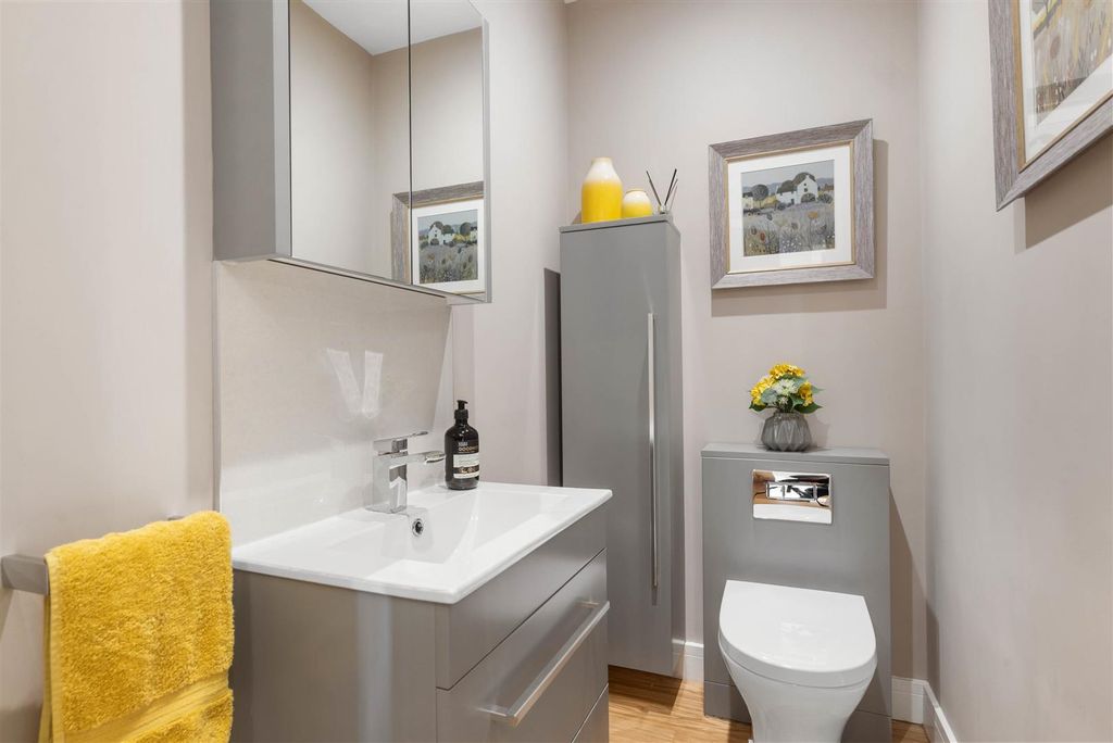 Property photo 3 of 22 Hill Top House - Cloakroom.Jpg