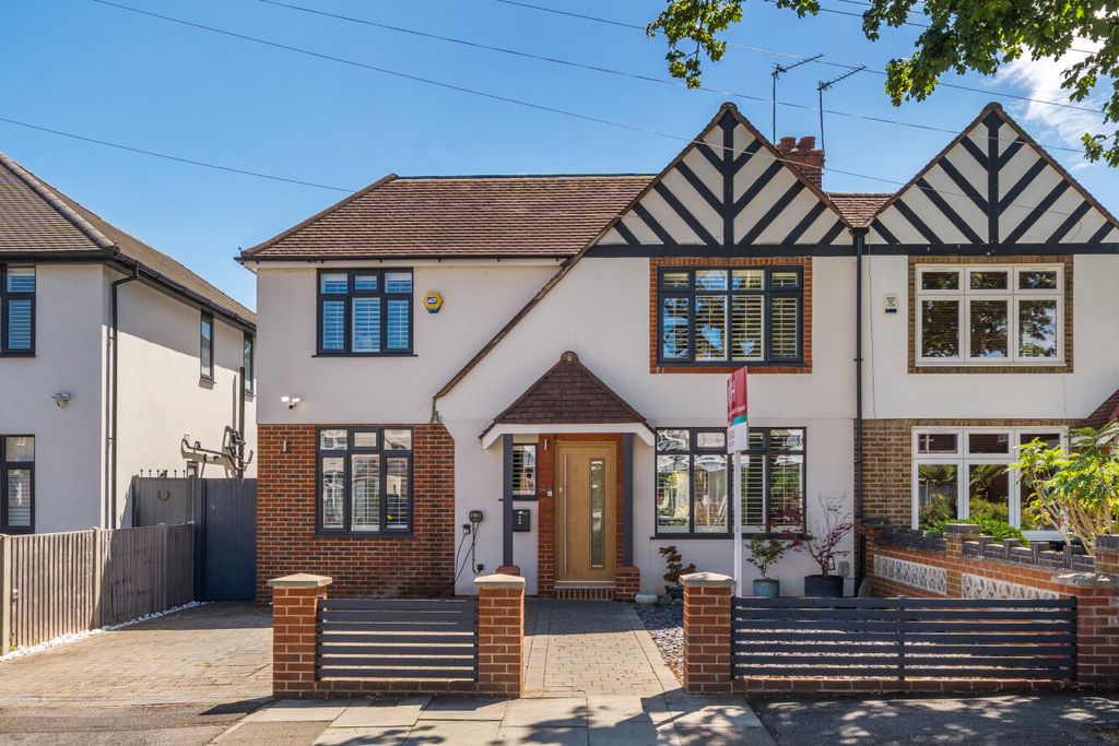 Property photo 1 of 24 1478346-25-6A32d1...