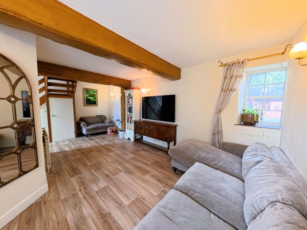 Property photo 3 of 10 Photo 23