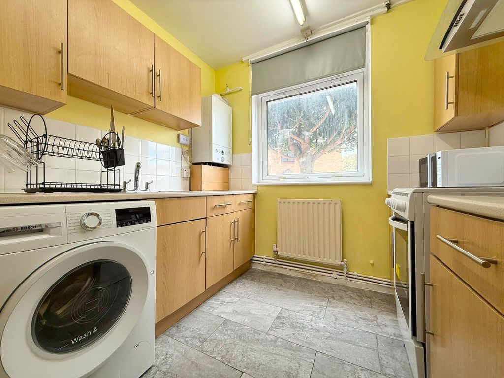 Property photo 2 of 9 Gallery