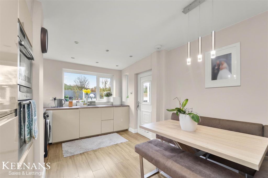 Property photo 2 of 28 2.Jpg