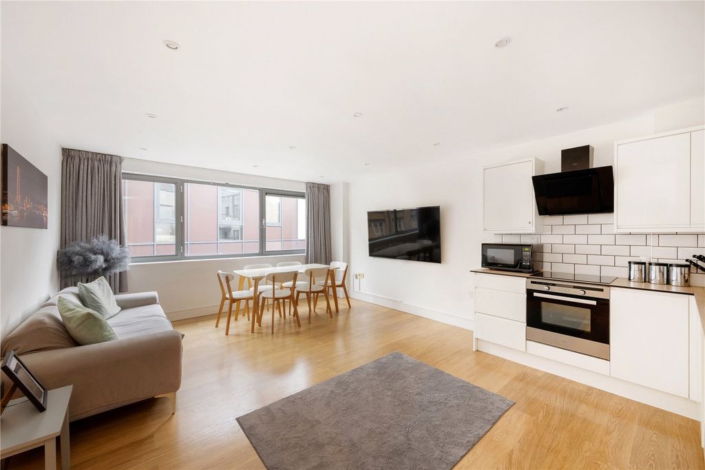 Property photo 1 of 16 Picture No. 01