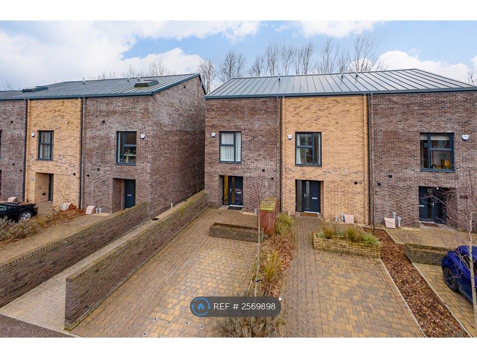 Property photo 1 of 33
