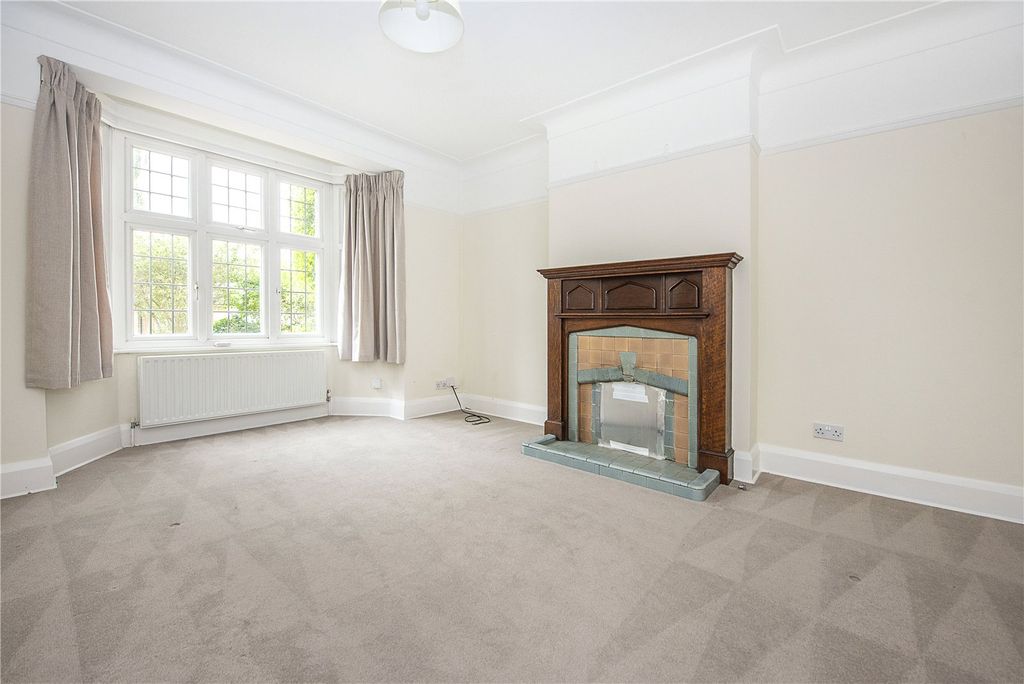 Property photo 3 of 17 Picture No. 08