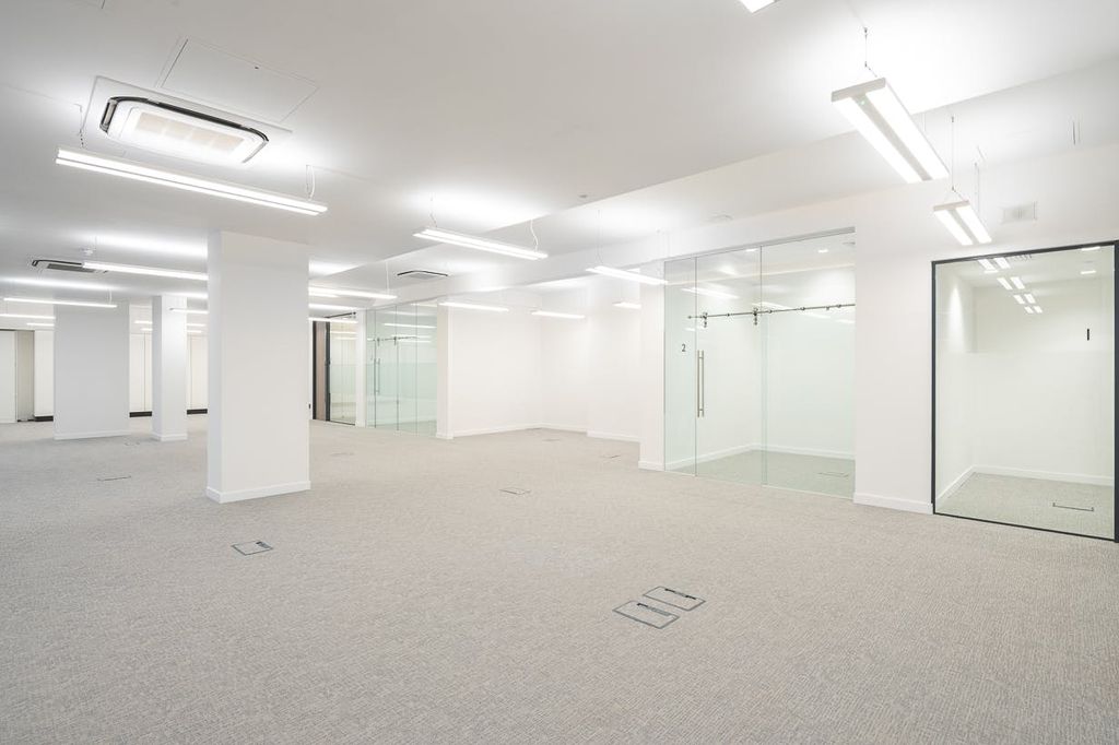 Property photo 3 of 8 2