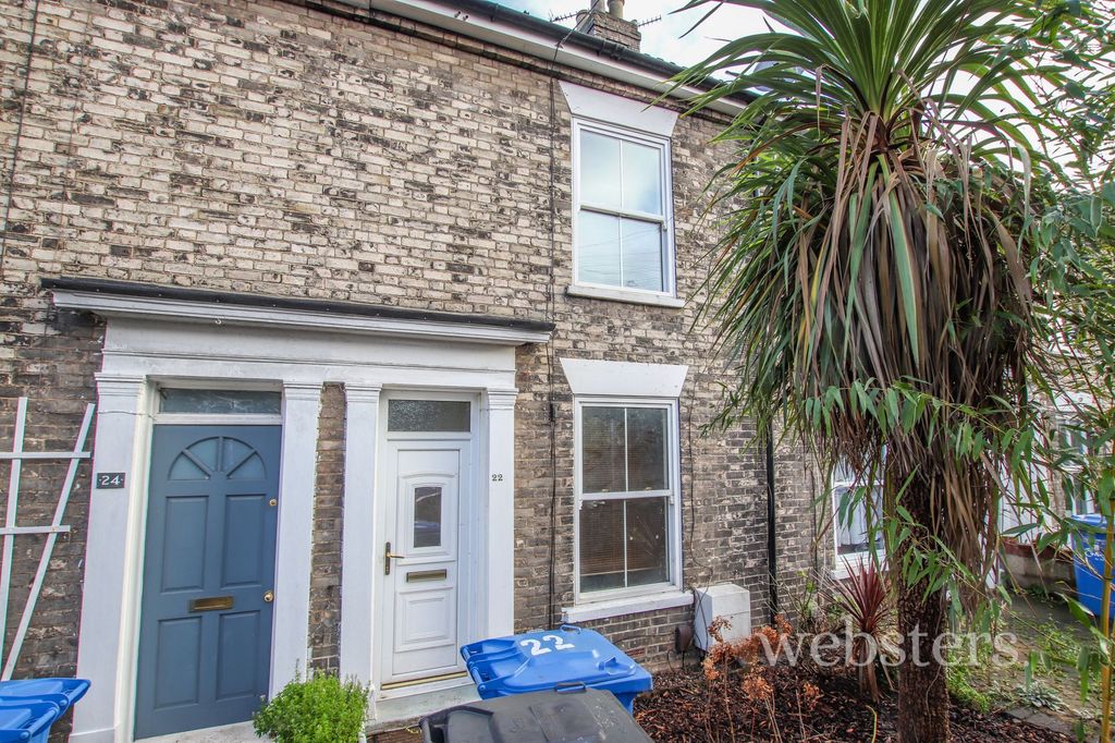 Property photo 1 of 7