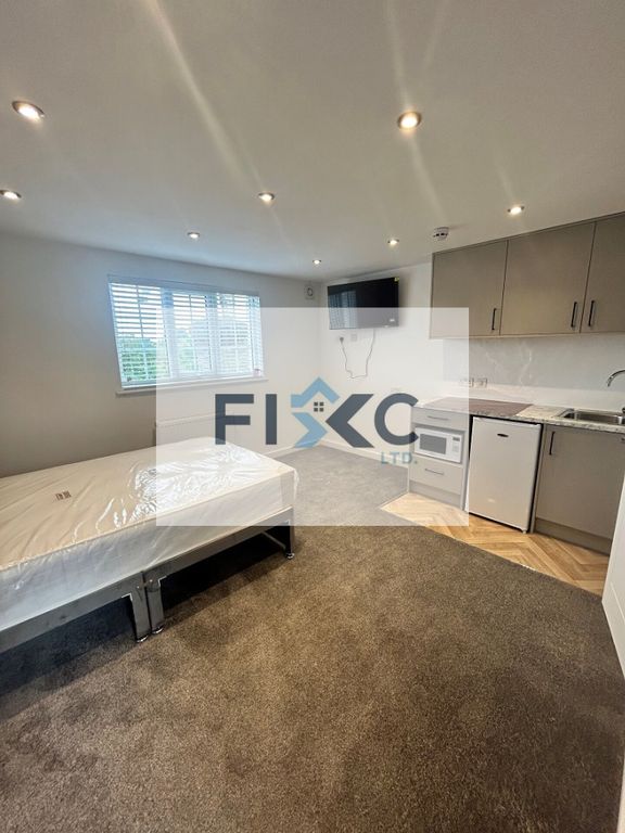 Property photo 2 of 8 2694-Pra12741-2-Raw