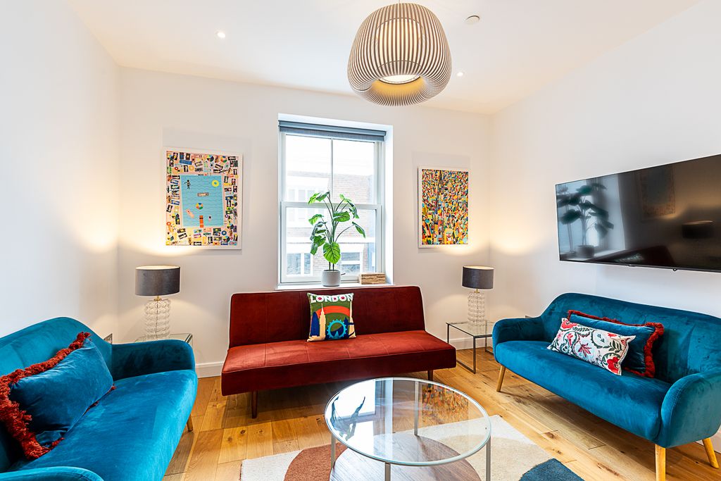 Property photo 2 of 56