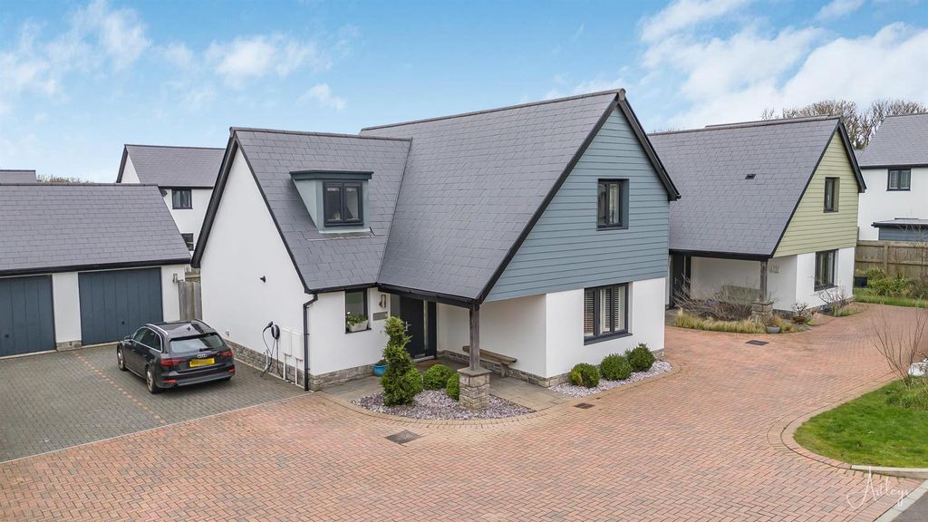 Property photo 1 of 30 Aerial Aspect