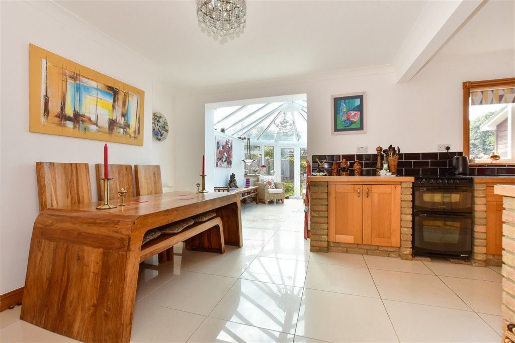 Property photo 2 of 21 Dining Area