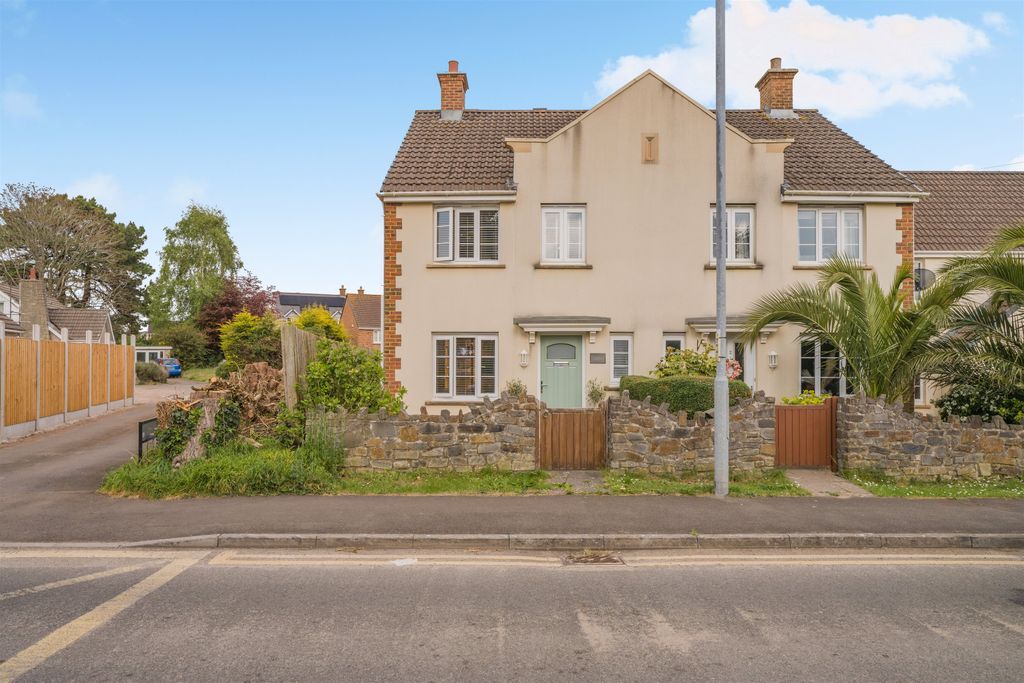Property photo 1 of 21