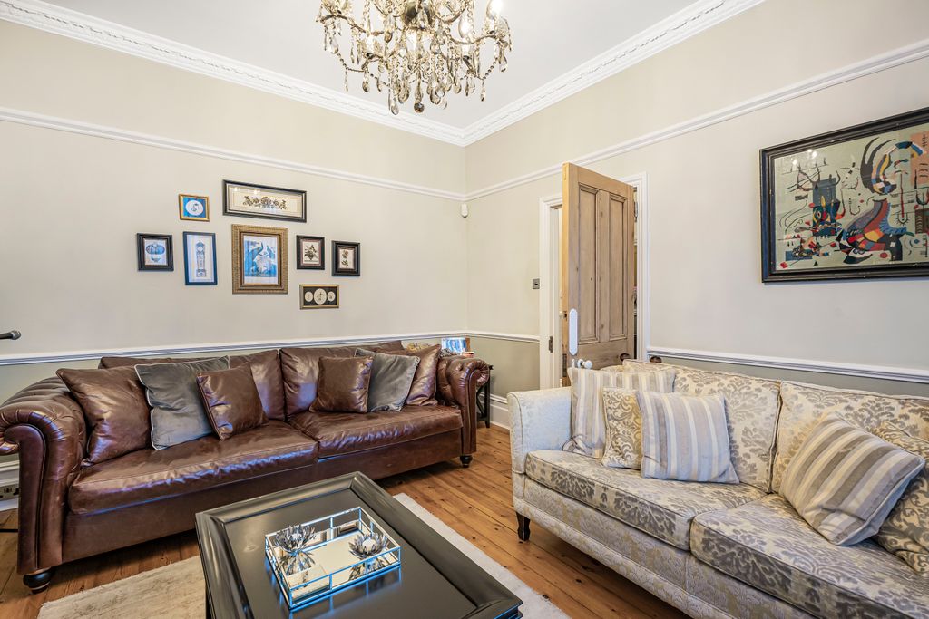 Additional image 4 of 5 bed semi-detached house for saleDryden Road, Enfield EN1