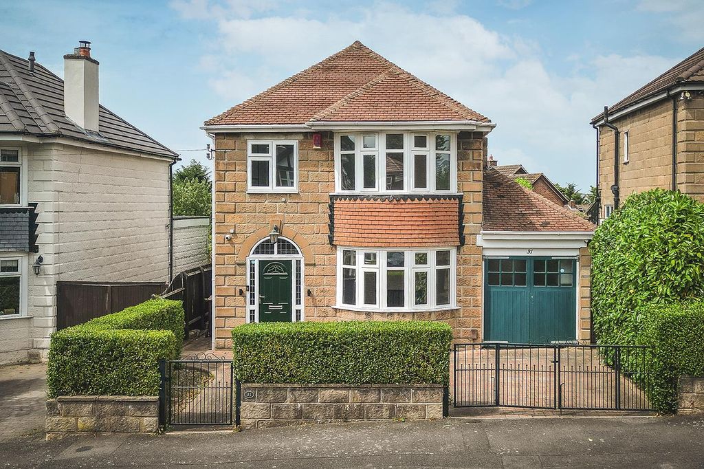 Property photo 1 of 27