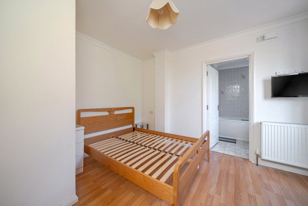 Property photo 3 of 11 Picture No. 07