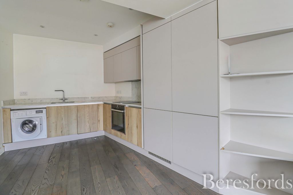 Property photo 3 of 11 Picture No. 07