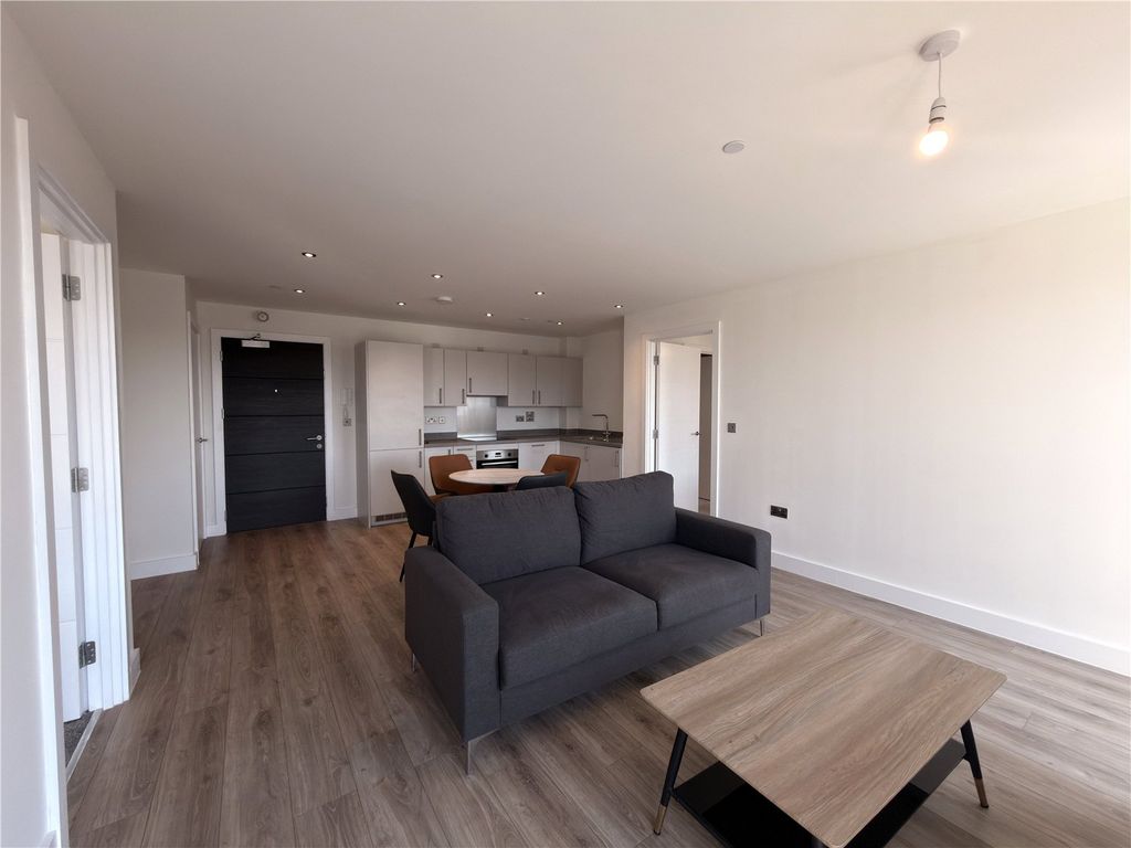 Property photo 2 of 12 Picture No. 05