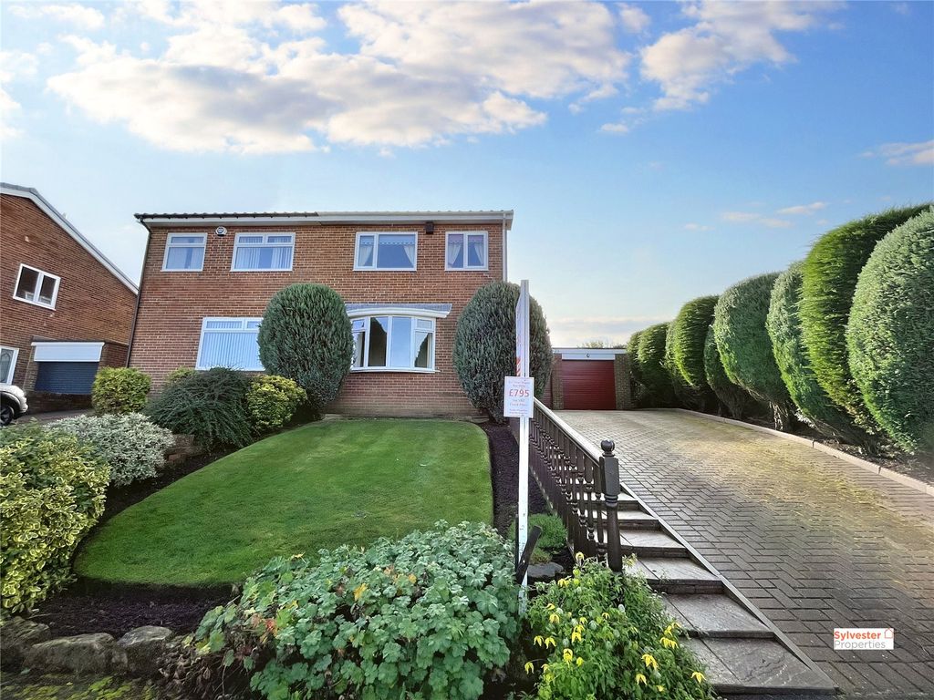 Property photo 1 of 19 Photo 01