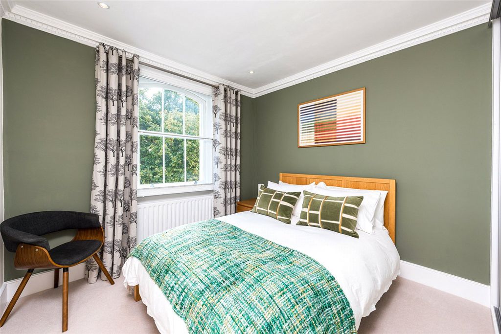 Property photo 2 of 14 Picture No. 03